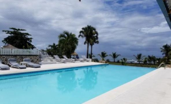 Hotel El Quemaito - Housity