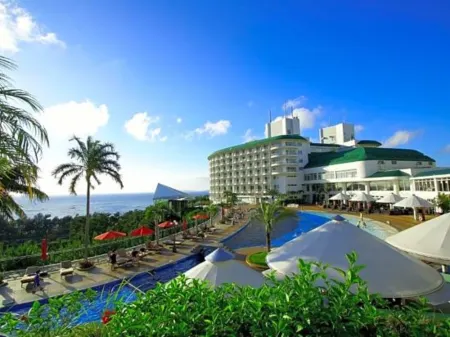 Okinawa Kariyushi Beach Resort Ocean Spa