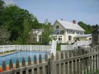 Inn at Buck Hollow Farm - Pools