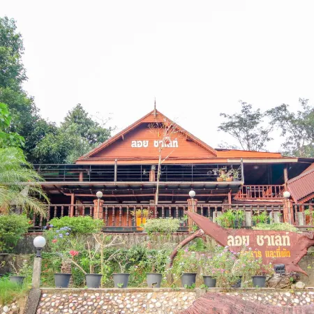 Loy Chalet Resort
