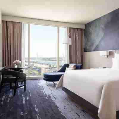 Four Seasons St. Louis Rooms