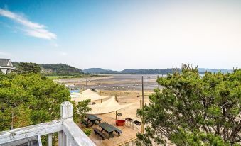 Taean Ire Pension