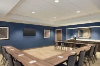 Hampton Inn & Suites Overland Park South - Pysäköinti