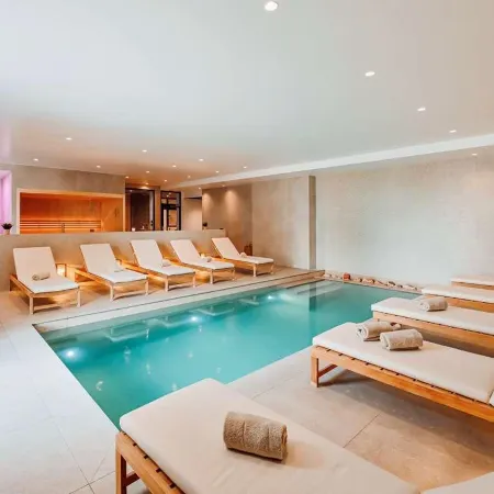 Mercure Avignon TGV Hotel et Spa