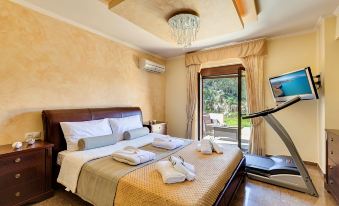 Cretan Sunny Villa