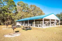 Sandcastle Cove Resort