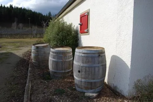 Judge Rock Exclusive Vineyard Cottage Accommodation度假屋