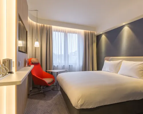 Holiday Inn Express BRUSSELS - GRAND-PLACE by IHG Hotels near Rue Neuve
