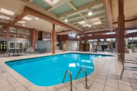 Best Western St Catharines Hotel  Conference Centre - Pools
