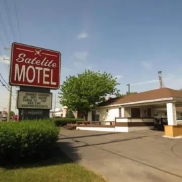 Satelite Motel
