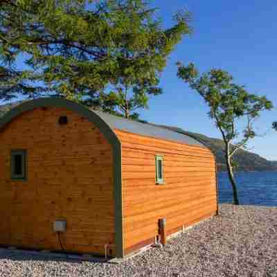 Onich Hotel & Lochside Beach Pods Hotel Exterior