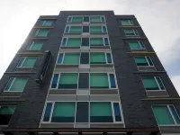 Umbrella Hotel Bronx Hotels near Harlem River Park