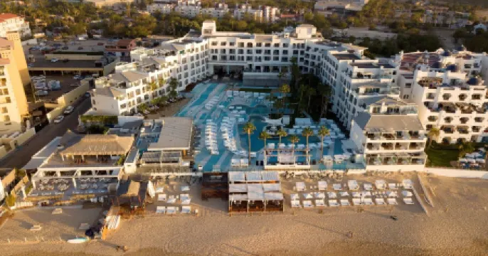 ME Cabo by Meliá – Adults Only