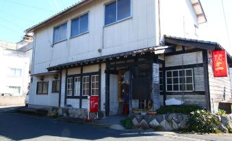 Guesthouse Pikaichi Second