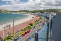 St George's Hotel - Llandudno - Scenic