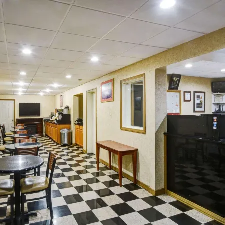 Econo Lodge