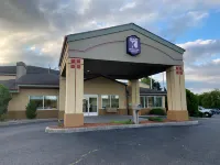Knights Inn & Suites Dublin Hotels in Pulaski