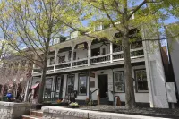 Hall House Hotel Các khách sạn ở Lumpkin County