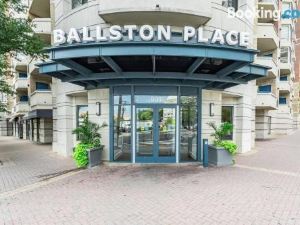 Awesome 1 Bedroom Condo at Ballston Place with Gym