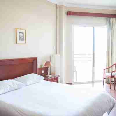 Tzaki Hotel & Restaurant Patras Rooms