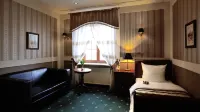 Hotel Diament Arsenal Palace Katowice - Chorzów Hotels in Siemianowice Slaskie