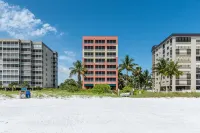 Casa Playa Beach Resort