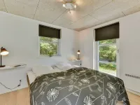 "Elena" - 800m to the Fjord