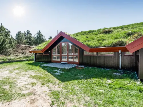 "Niyazi" - 3.1km from the Sea Hotels in Romo