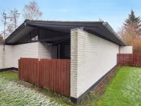 "Tjara" - 600m from the Sea Hotels in Nakskov