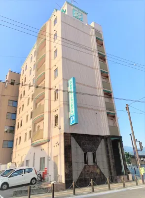 Saijo Station Hotel Отели рядом со станцией JR Iyo-Saijo station
