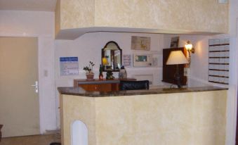 Hôtel Restaurant les Alizes Loriol le Pouzin - Housity