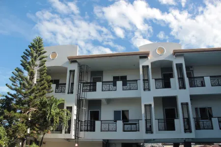 Seorabeol Grand Leisure Hotel Отели в г. Олонгапо