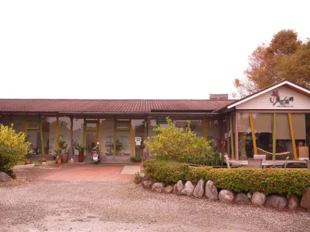 Lotus Hostel Beicheng Zhuang