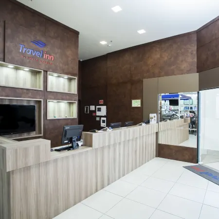 Travel Inn Express Hotels Brás Отели рядом с достопримечательностью «Музей науки Катавенто»