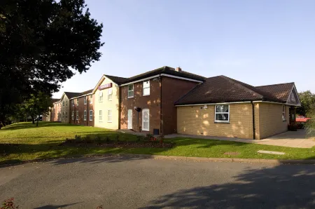 赫裏福德霍爾姆高級旅館