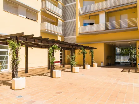 Carnaval Отели в г. Коста Оксиденталь