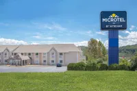 Microtel Inn & Suites by Wyndham Franklin Hotels in Franklin