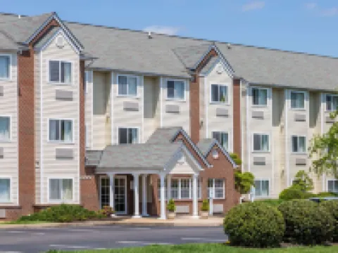 Microtel Inn & Suites by Wyndham Richmond Airport Hotéis em Sandston