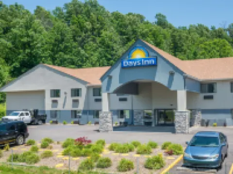 Days Inn by Wyndham Ashland Hotels in Boyd County