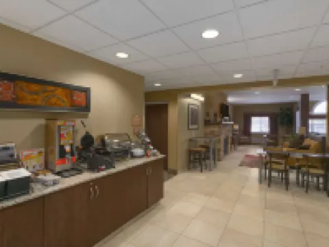 Microtel Inn & Suites by Wyndham Minot Hoteles en Minot