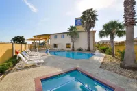 Americas Best Value Inn and Suites-Waller Prairie View - Badekar