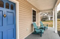 New Bern Retreat w/ Fire Pit ~ 1 Mi to Dtwn! - parking