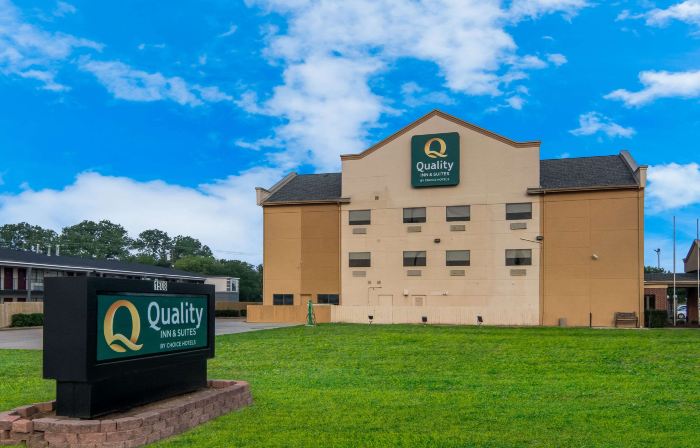 Quality Inn & Suites