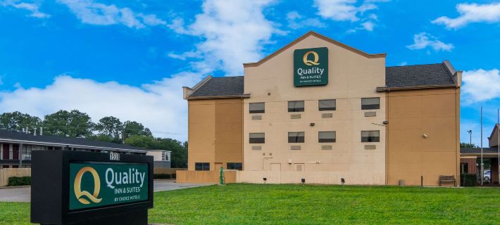 Quality Inn & Suites Hotels in McLennan County