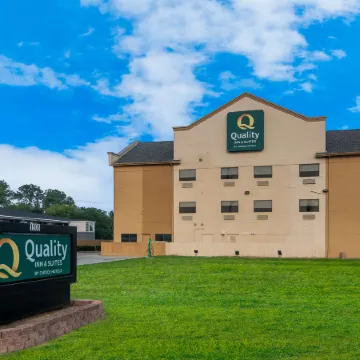 Quality Inn & Suites