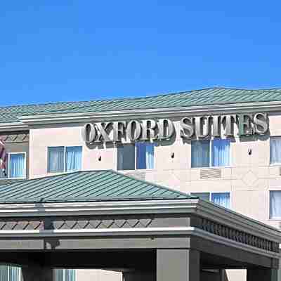 Oxford Suites Spokane Valley Hotel Exterior