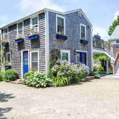 The Lightkeeper’s Inn Hotel Exterior