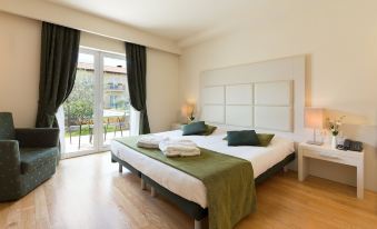 Leonardo Hotel Lago di Garda - Wellness and Spa - Housity