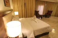 Lancaster Hotel Apartments