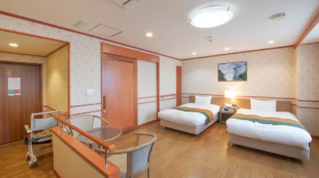 Hotel New Palace Aizuwakamatsu Hotel berhampiran Tsurugajo Castle